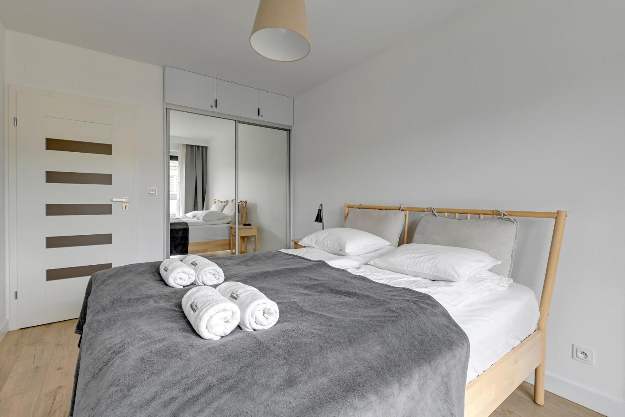 Dom & House - Apartments Angielska Grobla 格但斯克 外观 照片